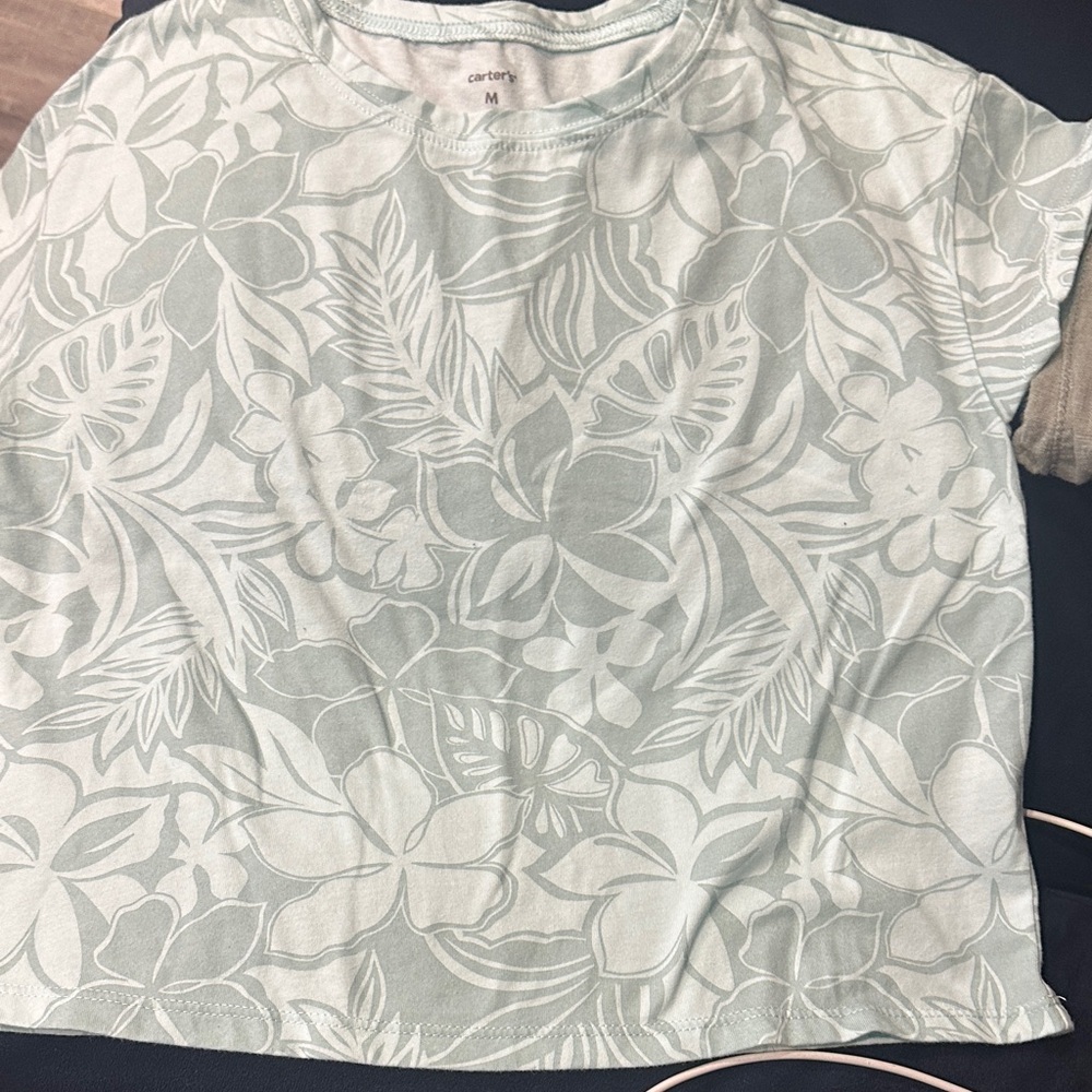 Carter's kids Tropical Floral Tee - size medium